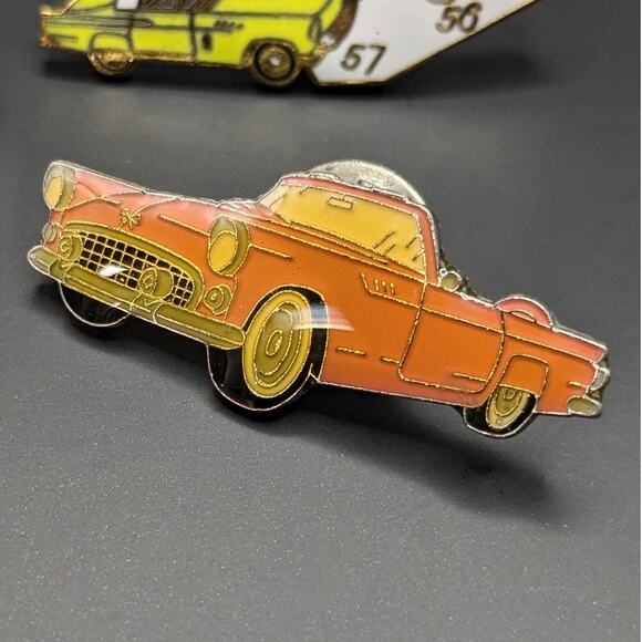 Vintage Enamel Resin and Cloisonné Ford Thunderbird Car Club Collector Pins Lot - Picture 3 of 6